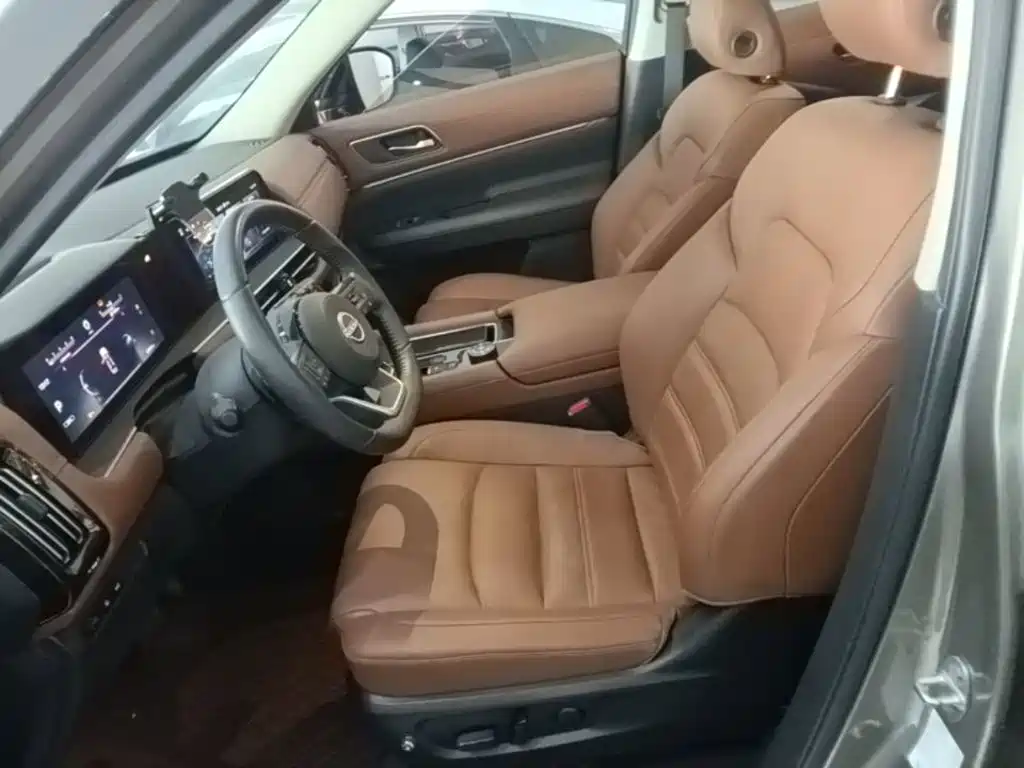 Nissan Teramont — миниатюра 15