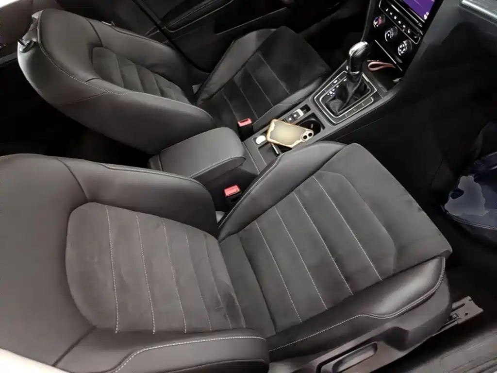 Volkswagen Golf — миниатюра 25