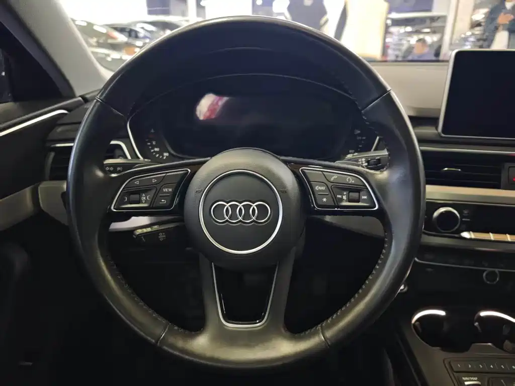 Audi A4L — миниатюра 12