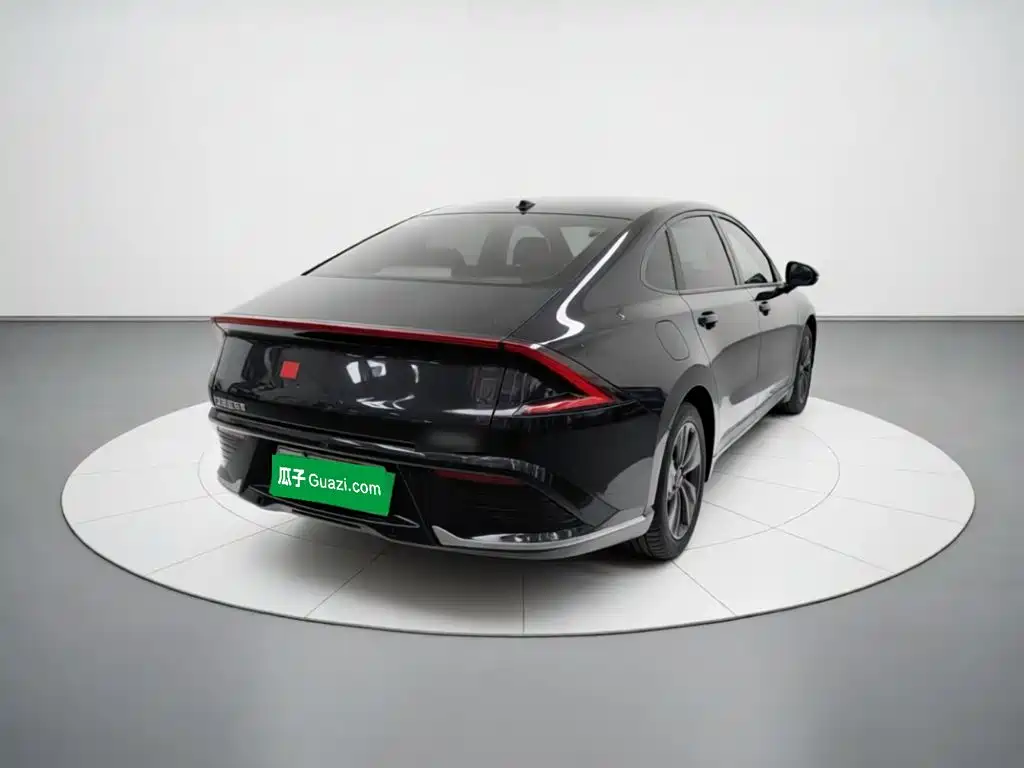 Wuling Xingguang — миниатюра 6