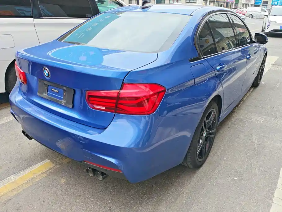 BMW 3 Series — миниатюра 3