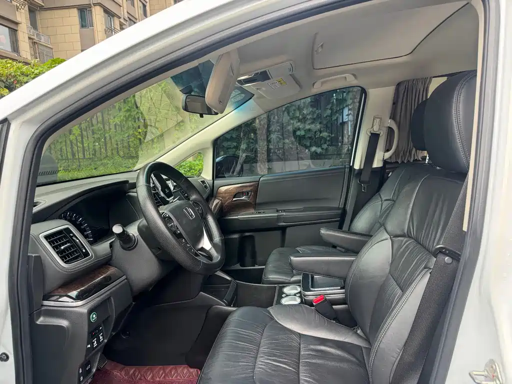 Honda Odyssey — миниатюра 5