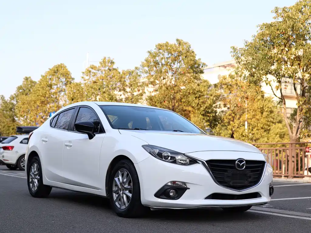 MAZDA 3 ANGKESAILA