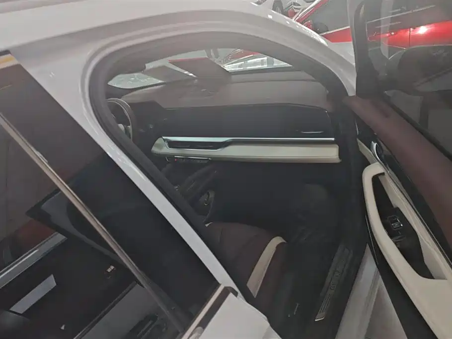 GEELY AUTOMOBILE XINGYUE L