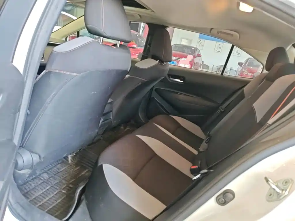 Toyota Corolla — миниатюра 17