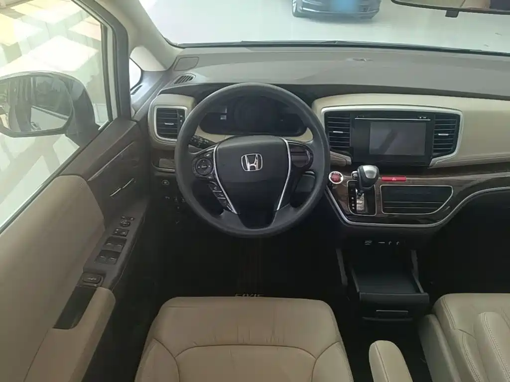 Honda Odyssey — миниатюра 11