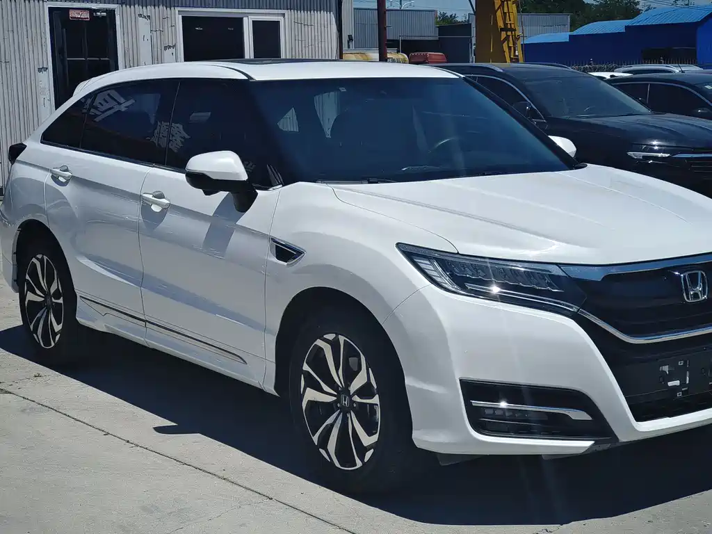 Honda UR-V 2017 240TURBO Luxury V