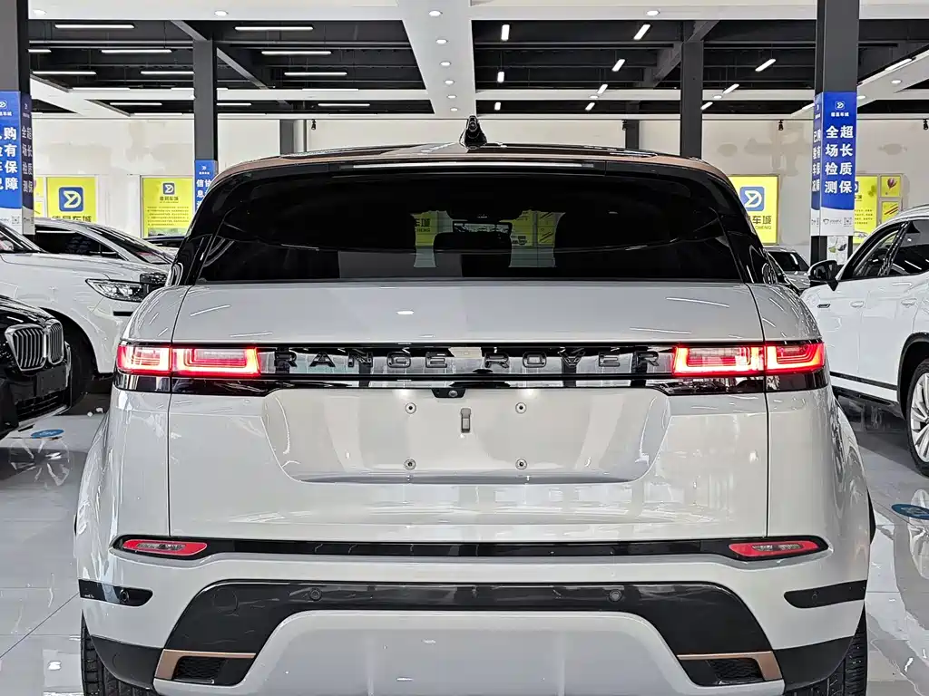 Land Rover Range Rover Evoque 2023 L 249PS