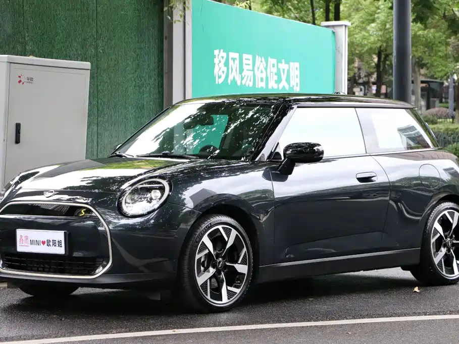 MINI MINI COOPER EV — миниатюра 30