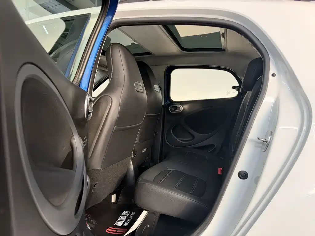 smart Smart Forfour — миниатюра 5