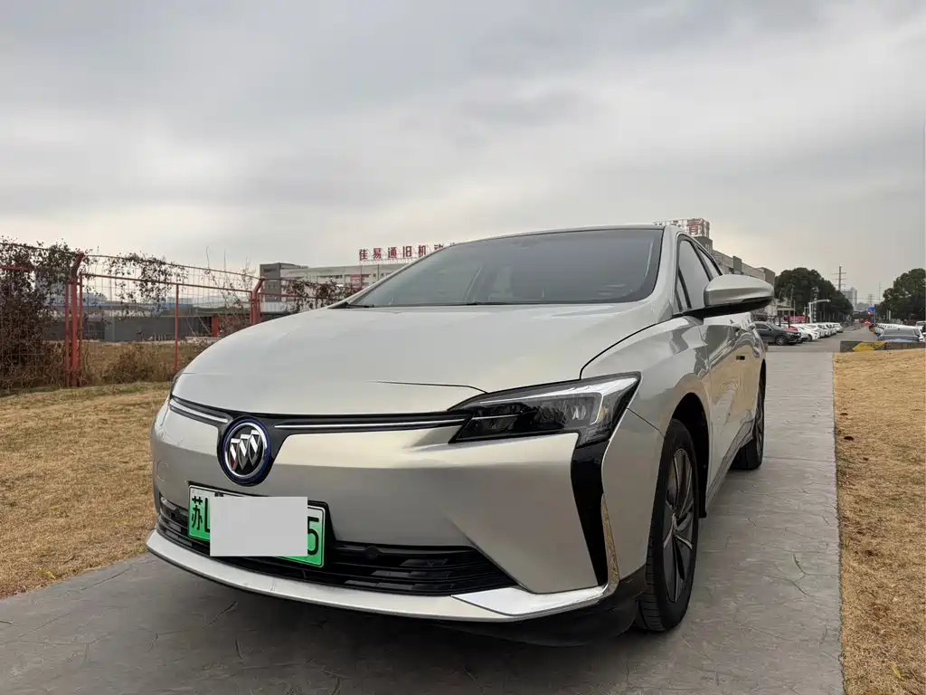 BUICK SLIGHTLY BLUE 6