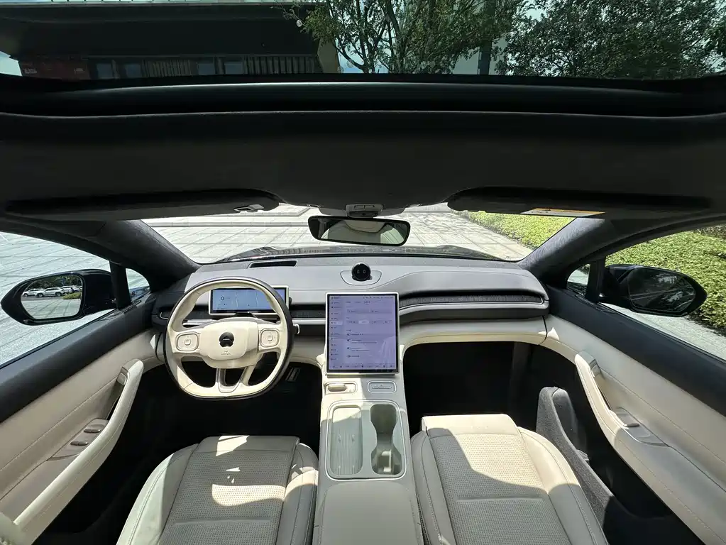 NIO ES6 — миниатюра 9