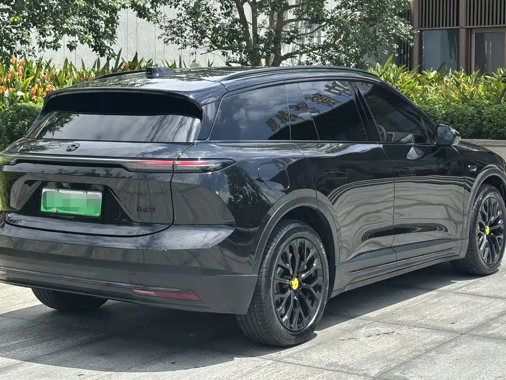 NIO ES6 — миниатюра 6