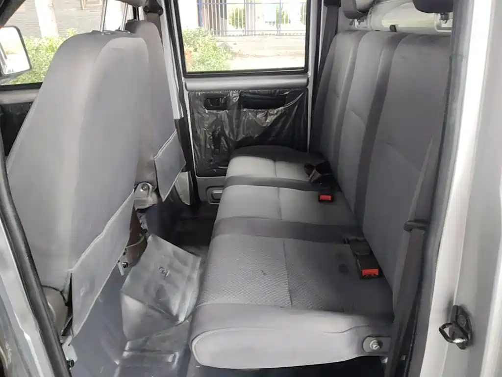 Wuling Rongguang Mini Truck — миниатюра 17