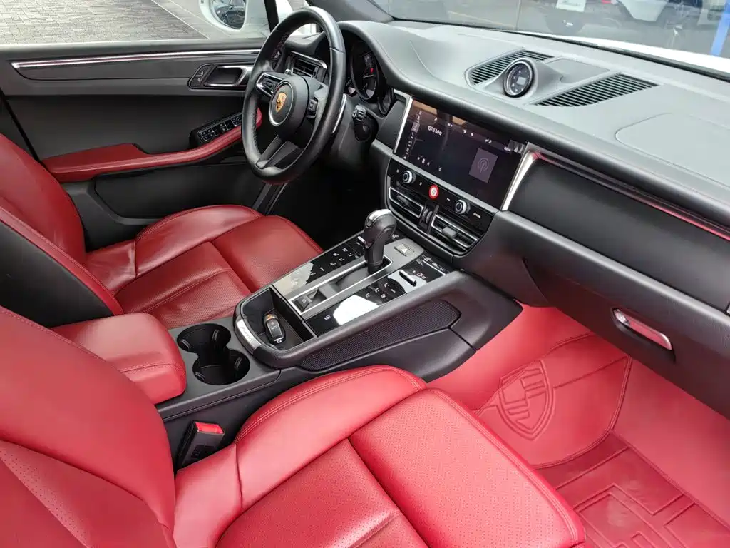 Porsche Macan — миниатюра 16