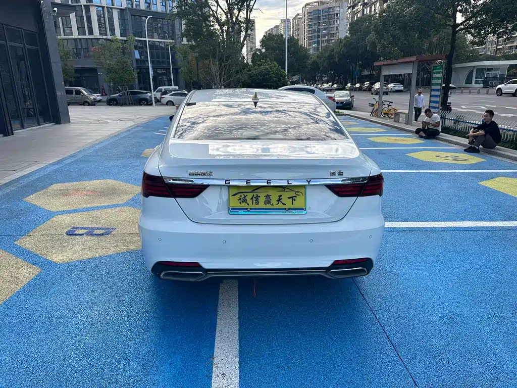 Geely Binrui — миниатюра 7