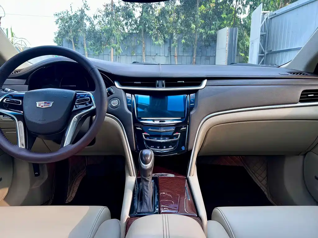 Cadillac XTS — миниатюра 11