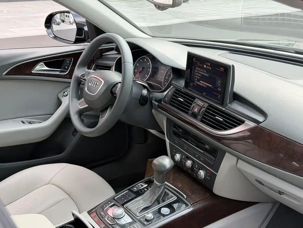 Audi A6L — миниатюра 11
