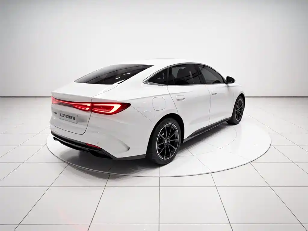 BYD Seal 06 — миниатюра 4