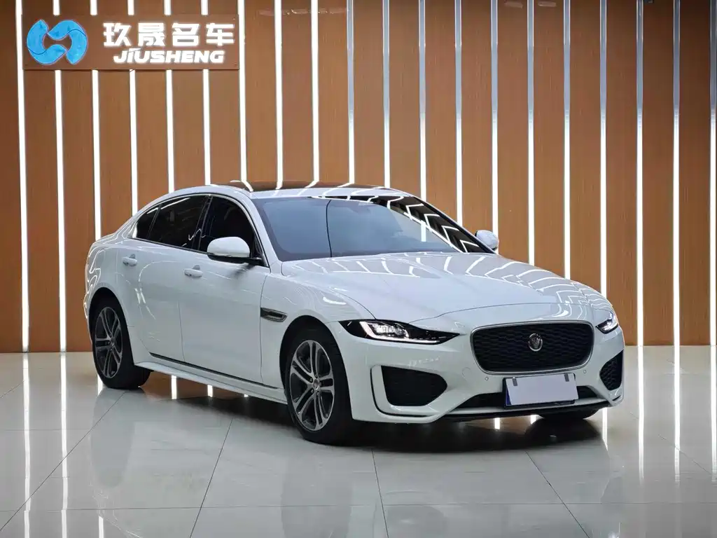 Jaguar XEL — миниатюра 3