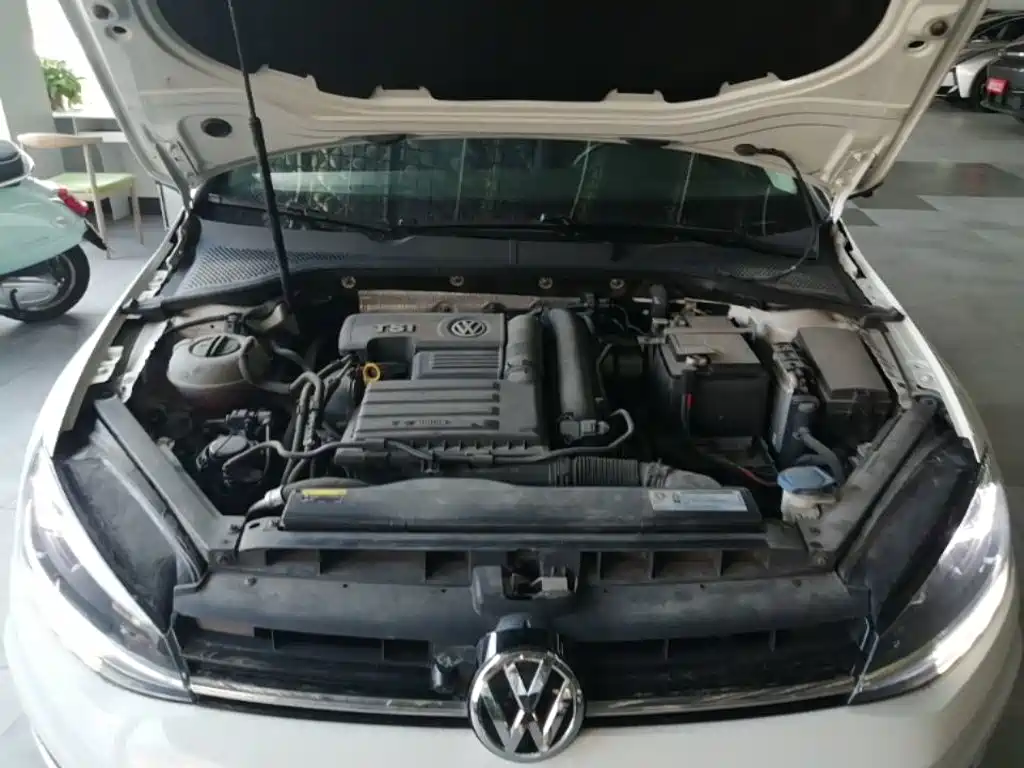Volkswagen Golf — миниатюра 20
