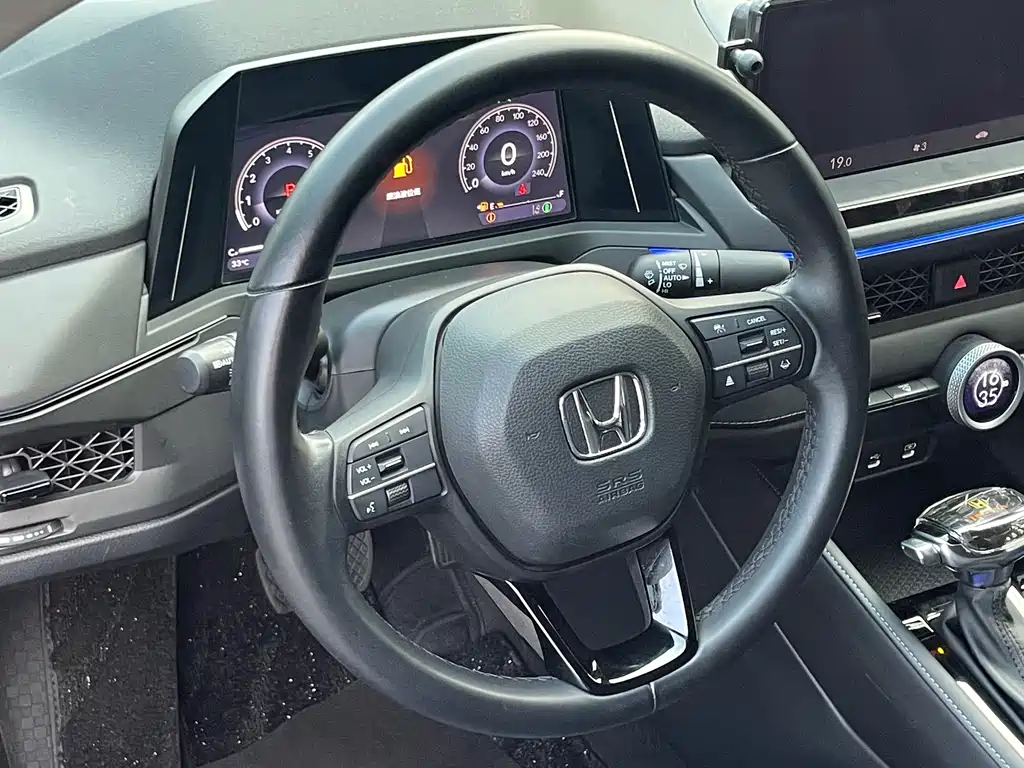 Honda Accord — миниатюра 6