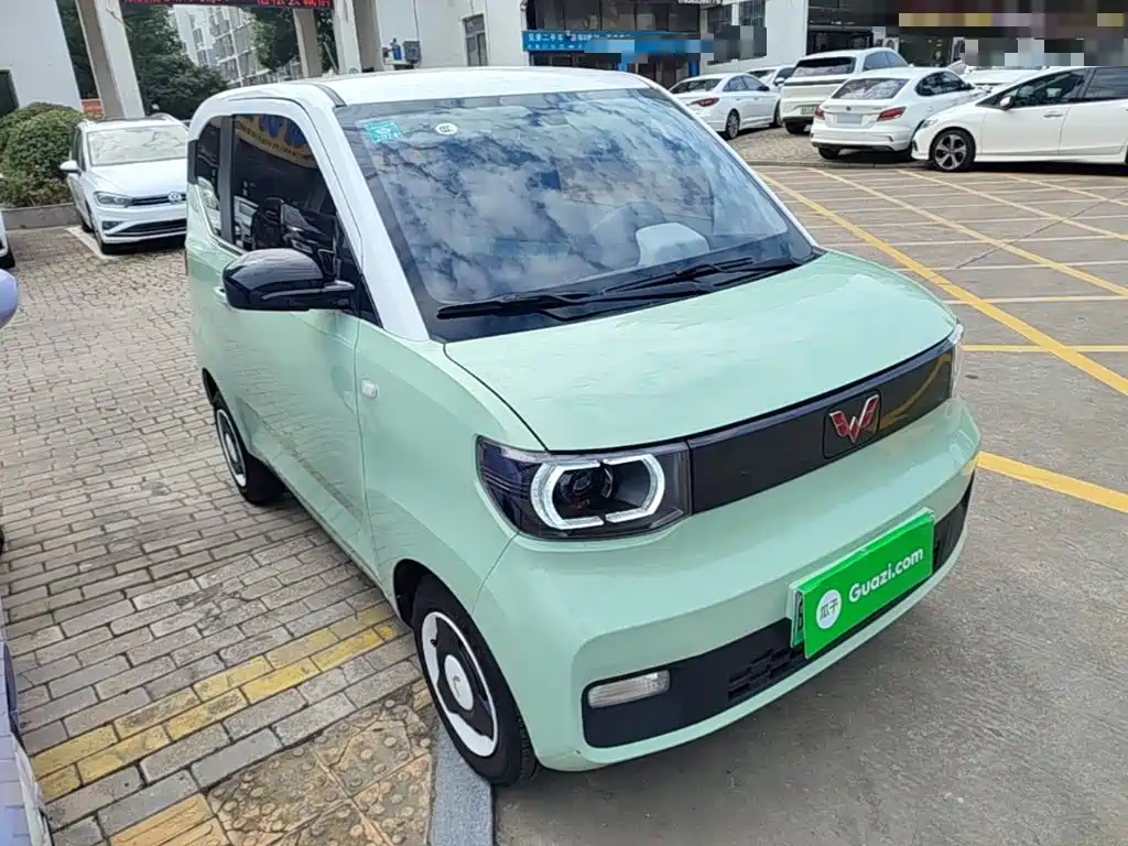 Wuling MINIEV — миниатюра 4