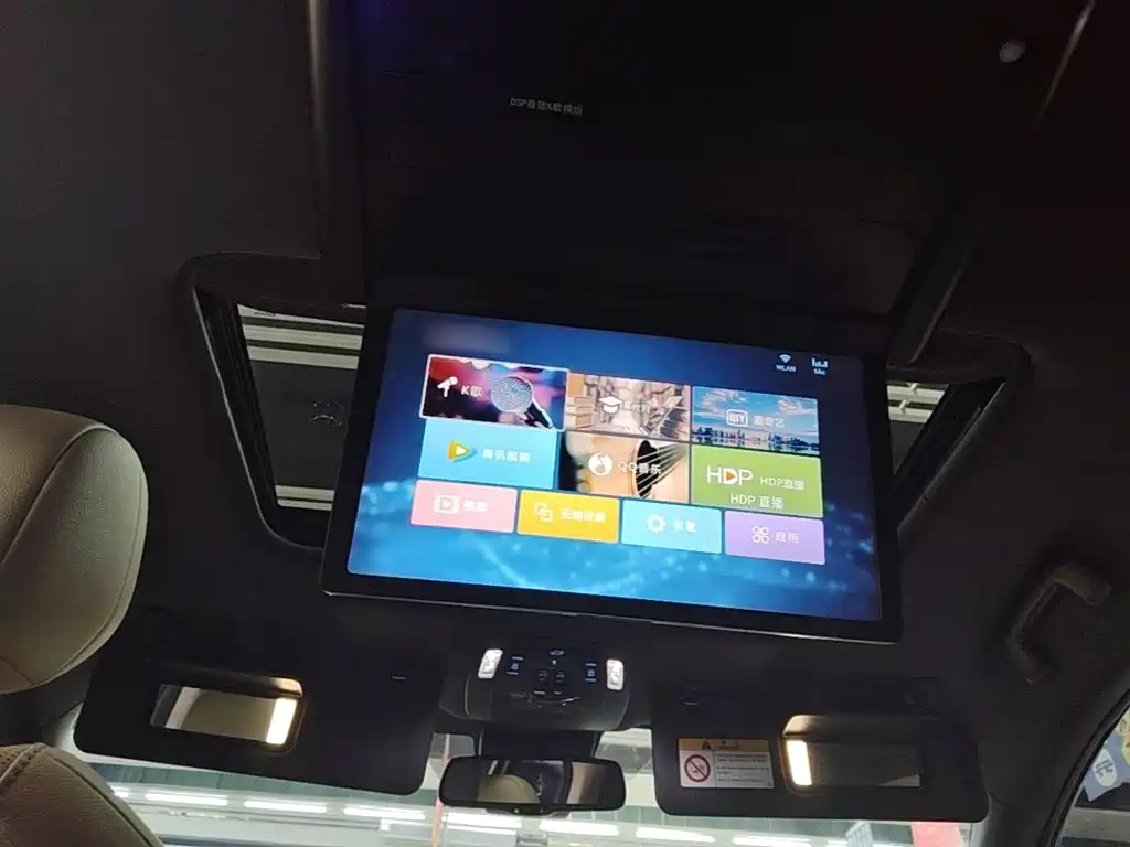 Toyota Sienna — миниатюра 18