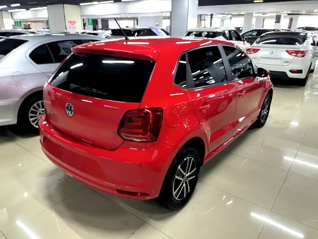 Volkswagen Polo — миниатюра 7