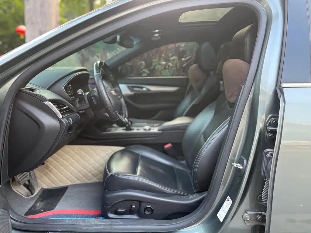 Cadillac CT5 — миниатюра 3