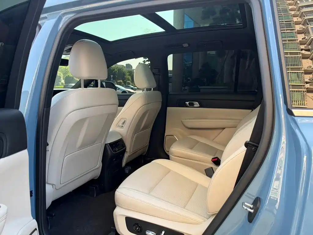 Li Auto Li ONE — миниатюра 5