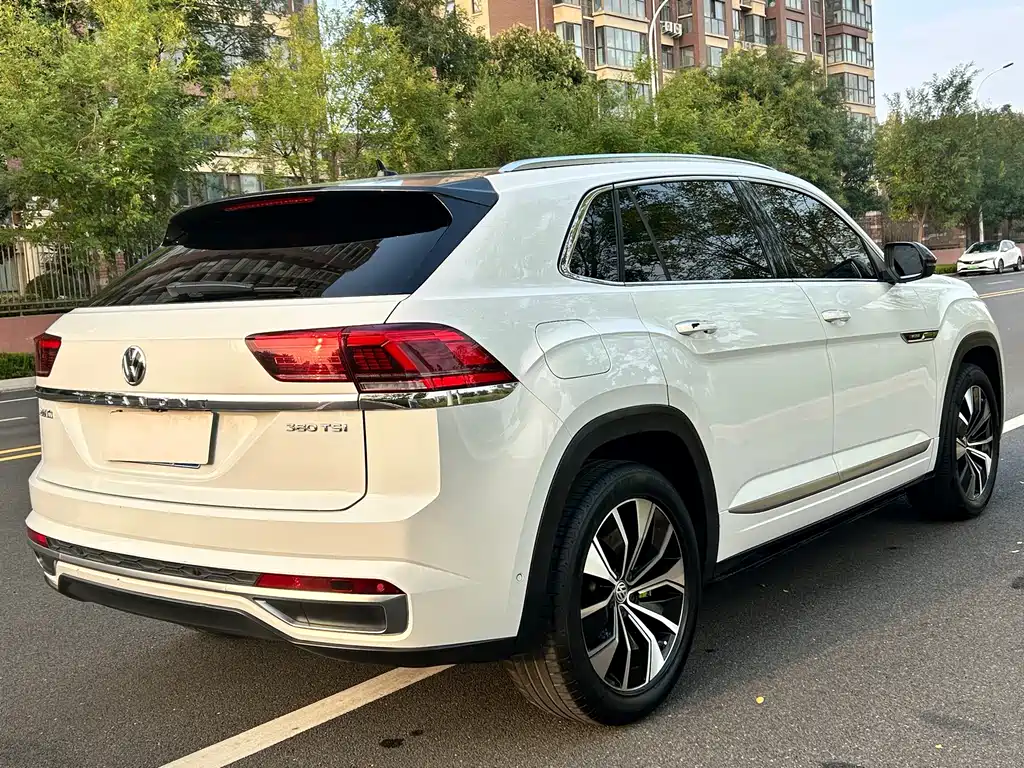 Volkswagen Teramont — миниатюра 8