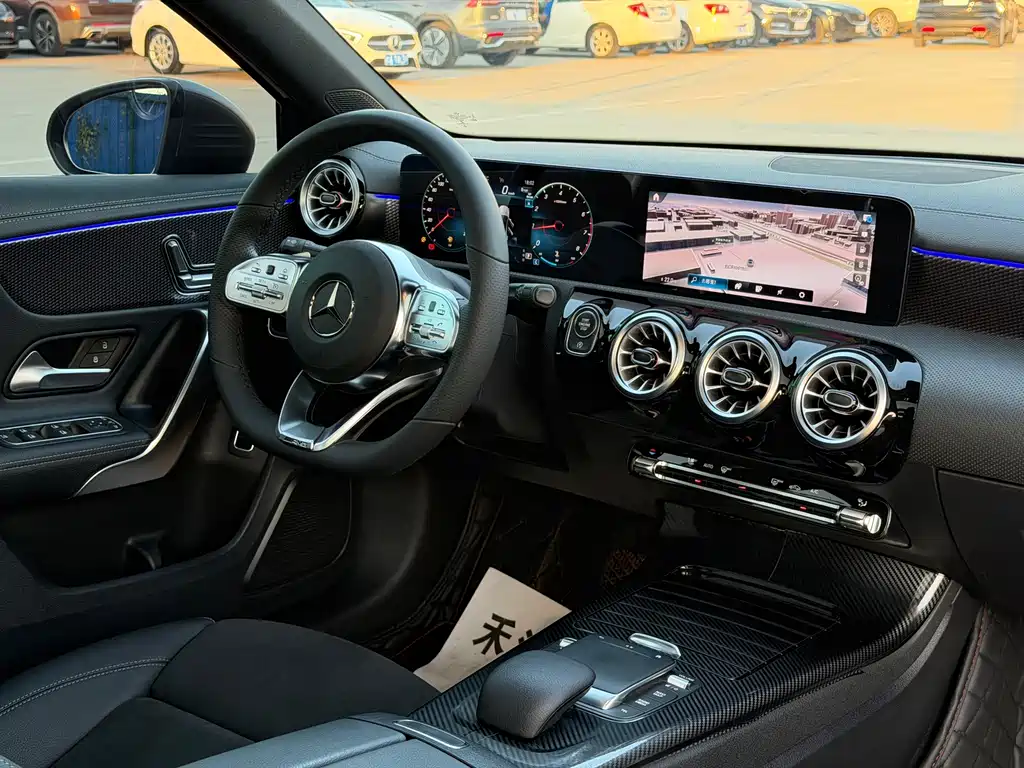 Mercedes-Benz A-Class — миниатюра 11