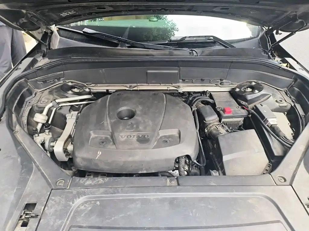 Volvo XC90 — миниатюра 16