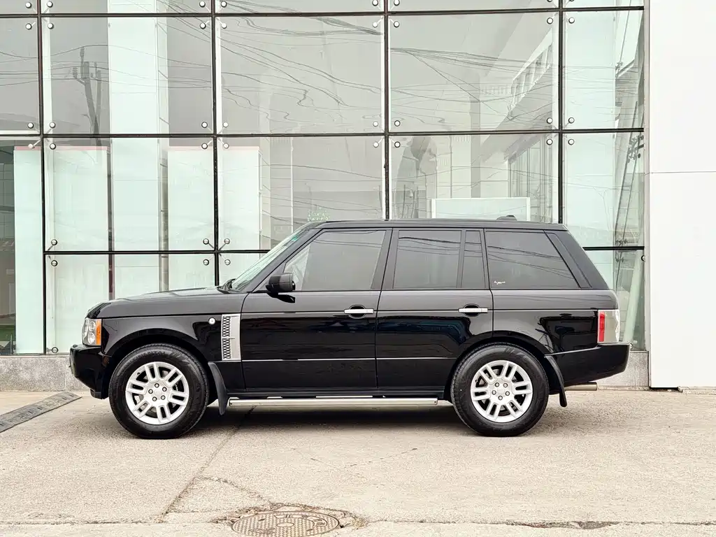 Land Rover Range Rover — миниатюра 8