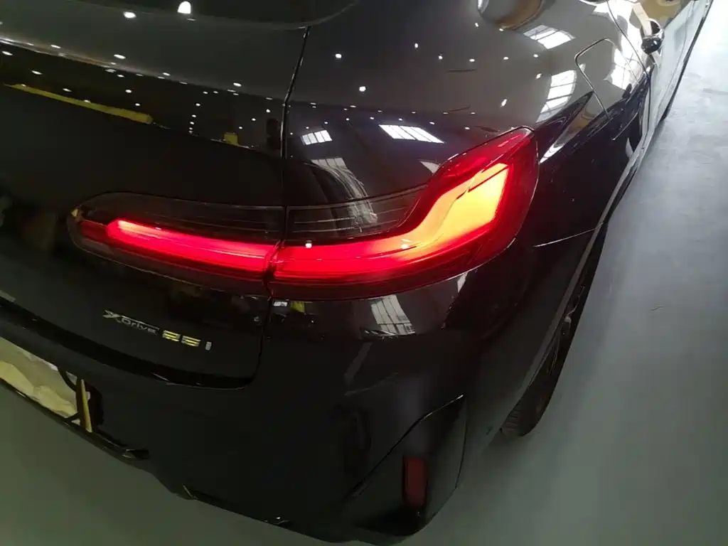 BMW X4 — миниатюра 8