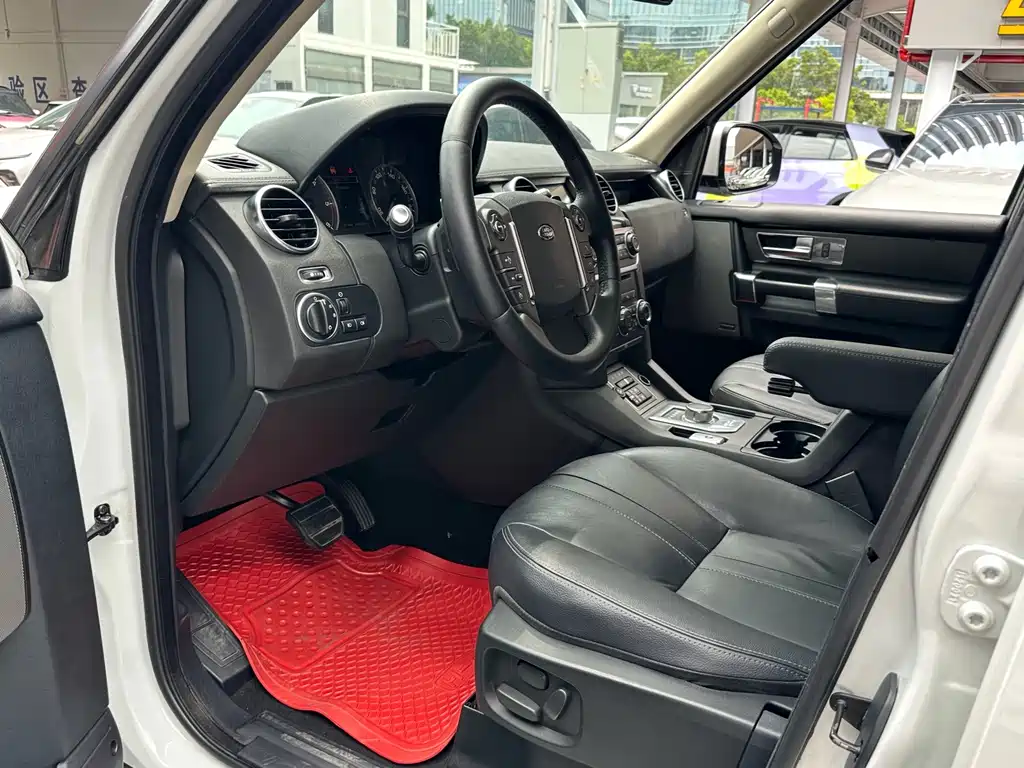 Land Rover Discovery — миниатюра 12