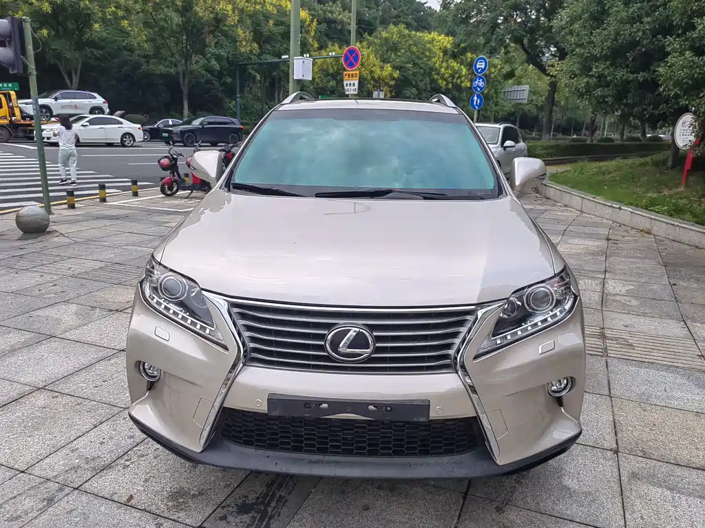Lexus RX Classic — миниатюра 2