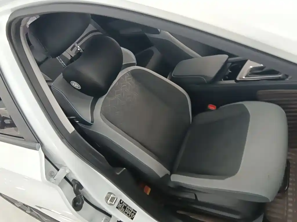 Baojun RC-6 — миниатюра 25