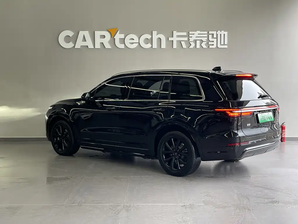 Li Auto Li ONE — миниатюра 6