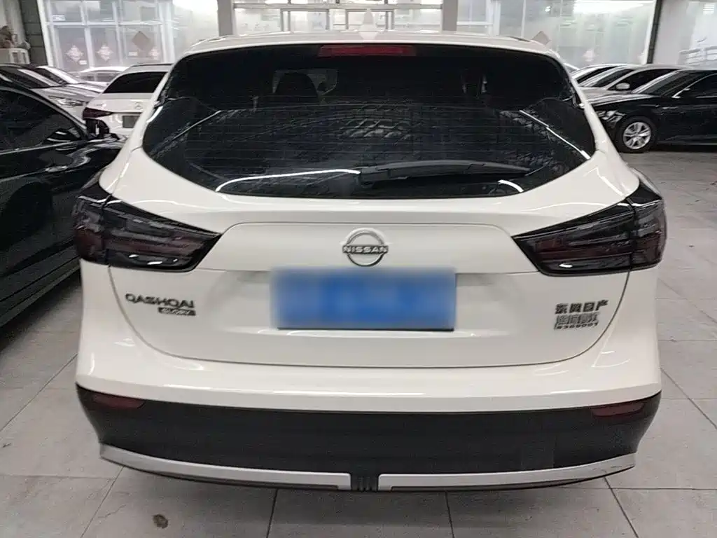 Nissan Qashqai — миниатюра 6