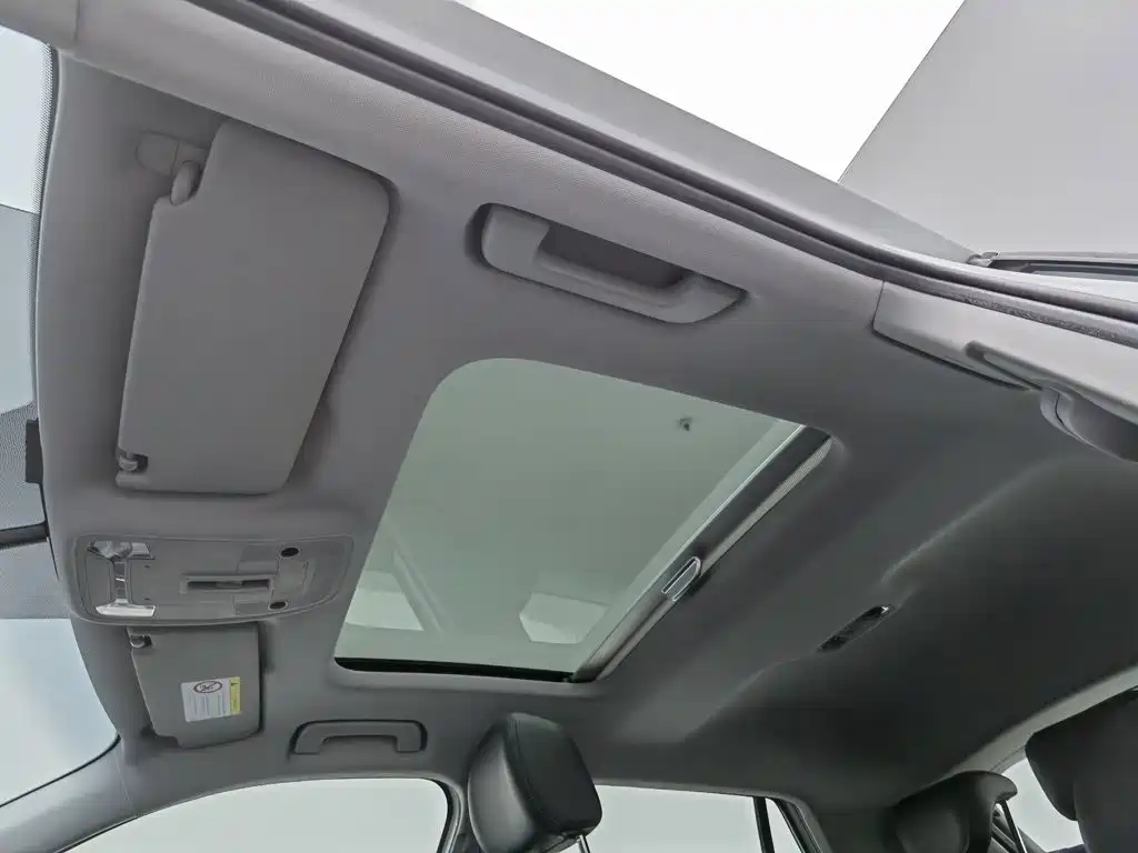 Audi Q2L — миниатюра 14