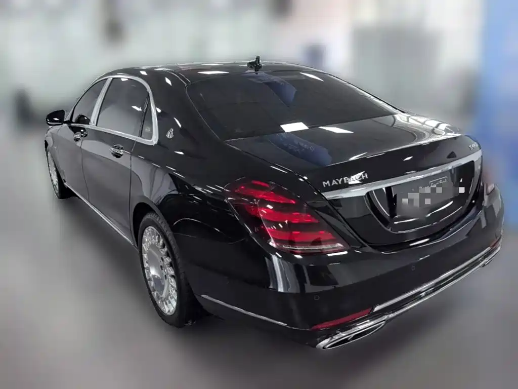 Mercedes-Benz S-Class — миниатюра 7