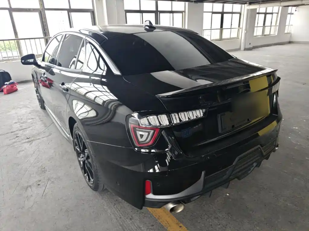 Lynk & Co 03 — миниатюра 5