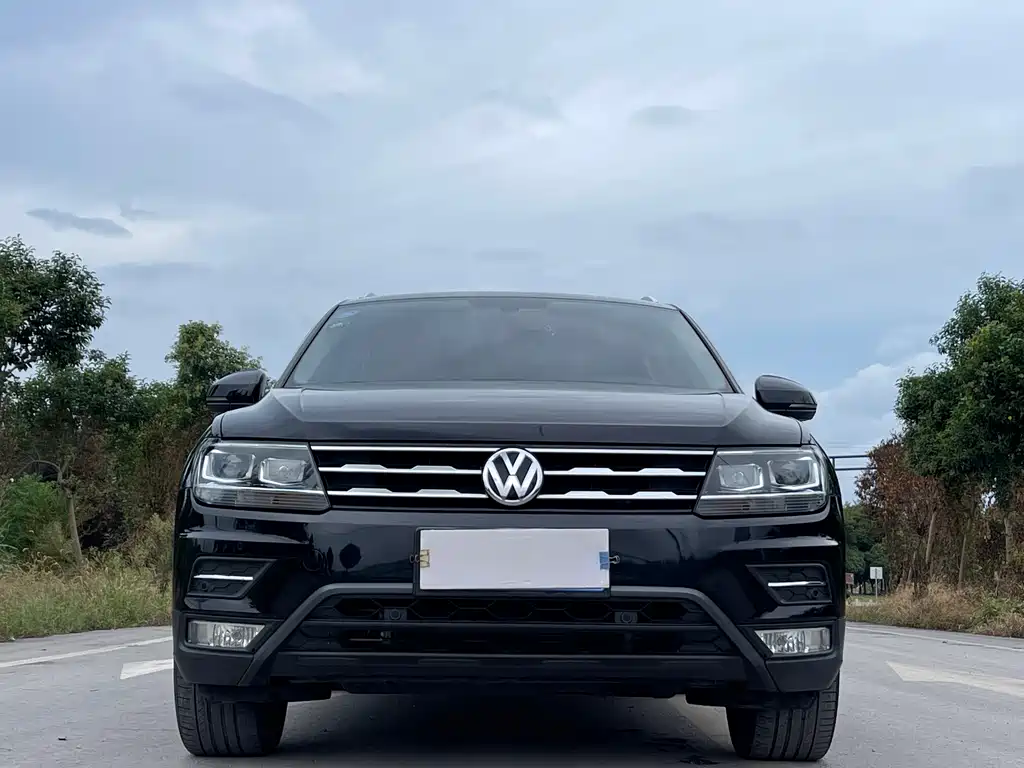 Volkswagen Tiguan L — миниатюра 3