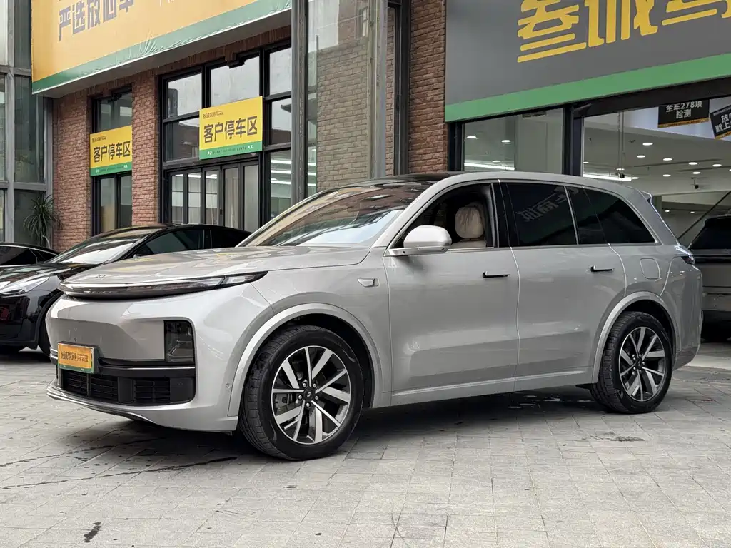 Li Auto Li L8 — миниатюра 4