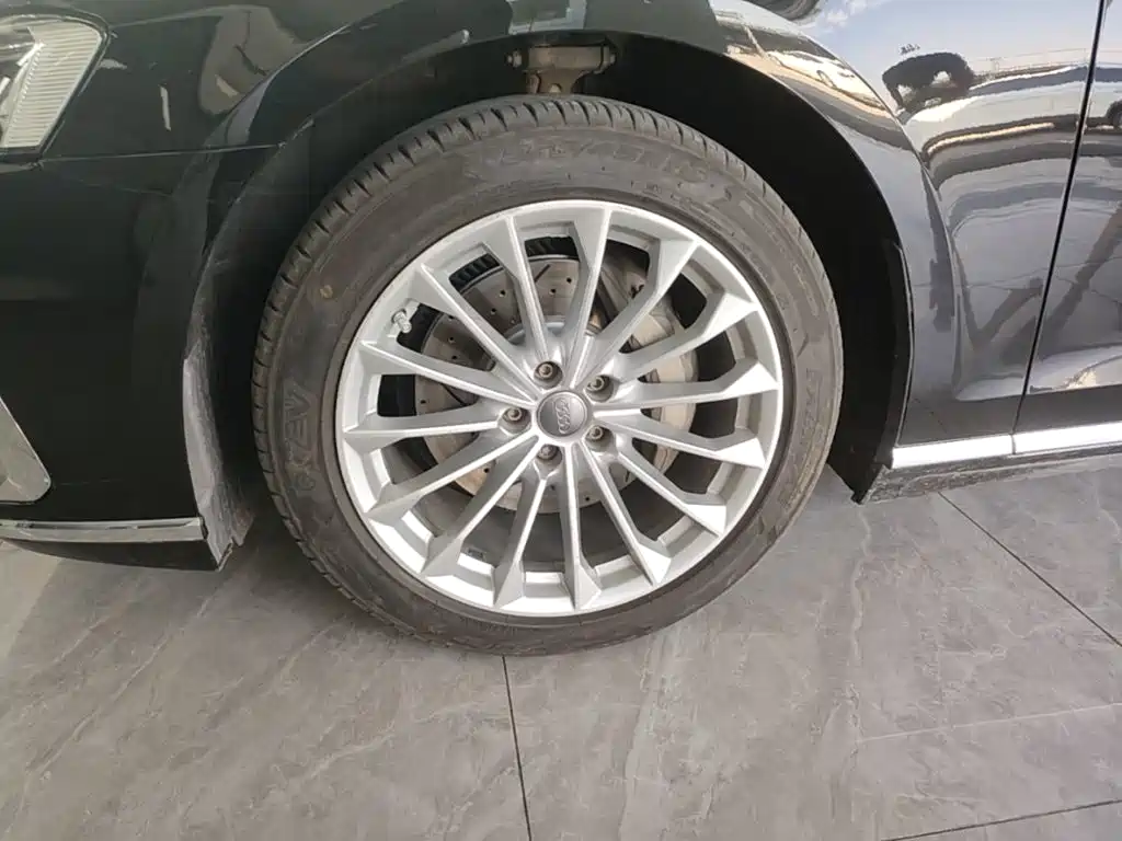 Audi A8 — миниатюра 23