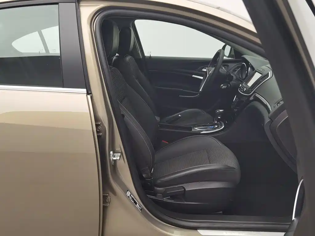 Buick Regal — миниатюра 23