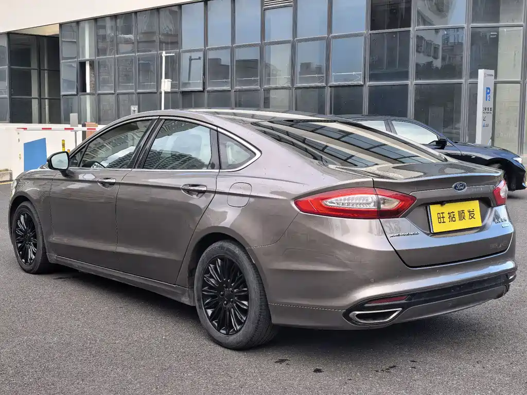 Ford Mondeo 2.0L GTDi200 Fashion Type, фото 29