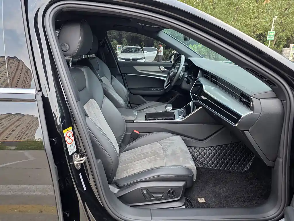 Audi A6L — миниатюра 16